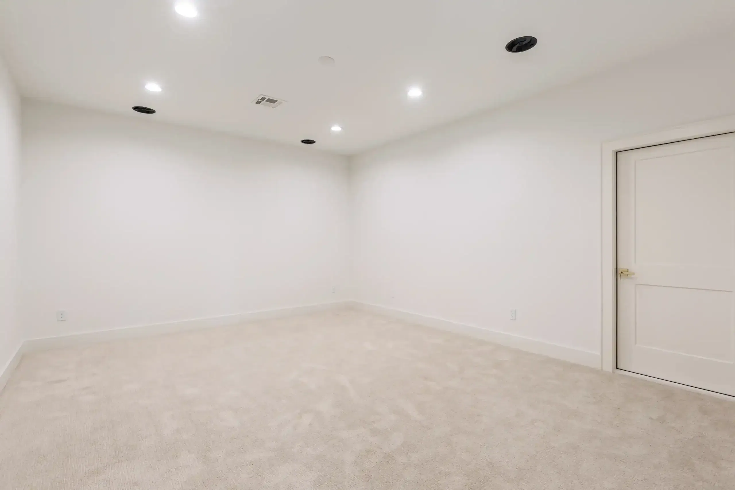 KGC Keith Gunn Construction Waco, Texas - Luxury Designed Bedroom