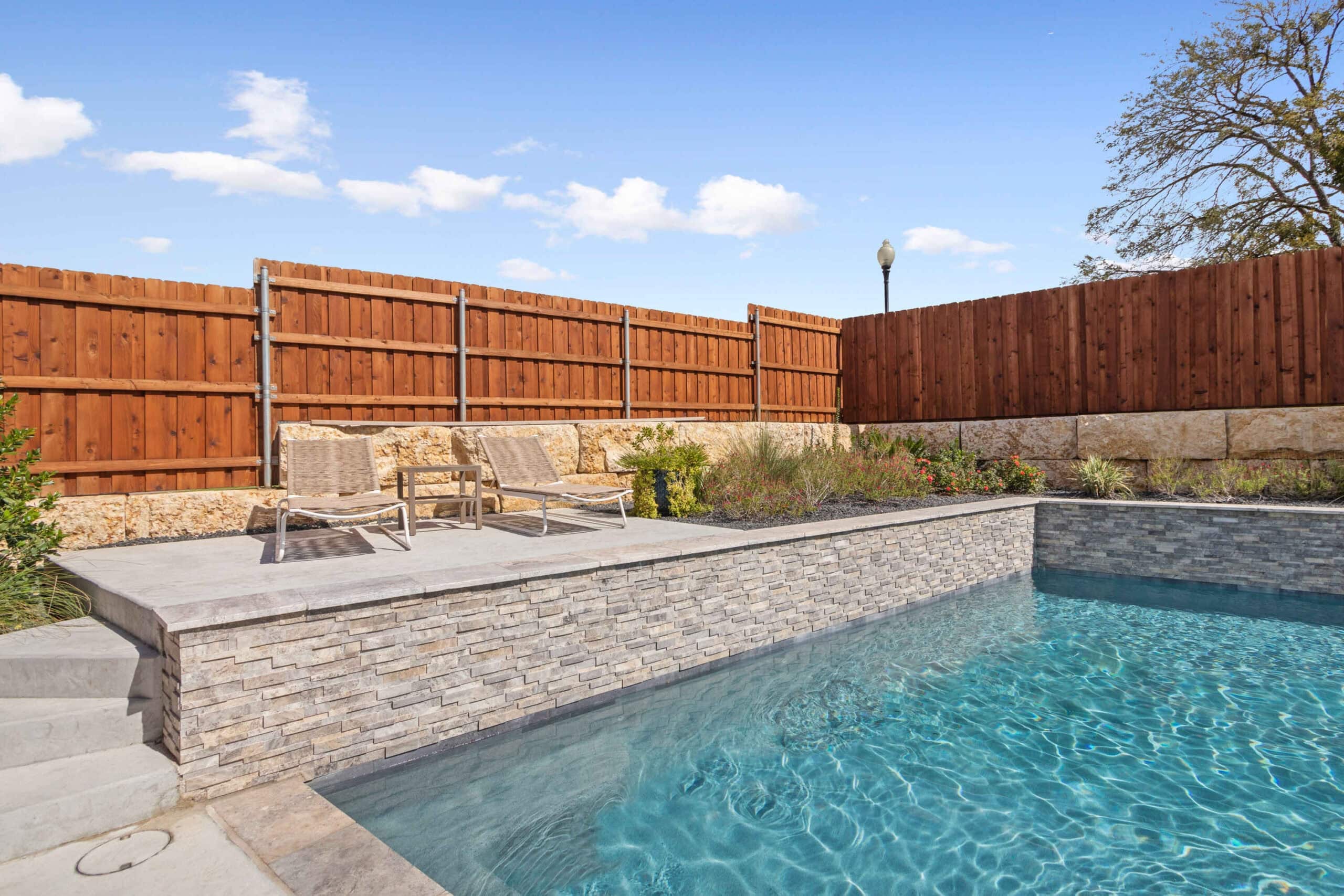 Keith Gunn Construction Waco, Texas - Pools and Yard Designs