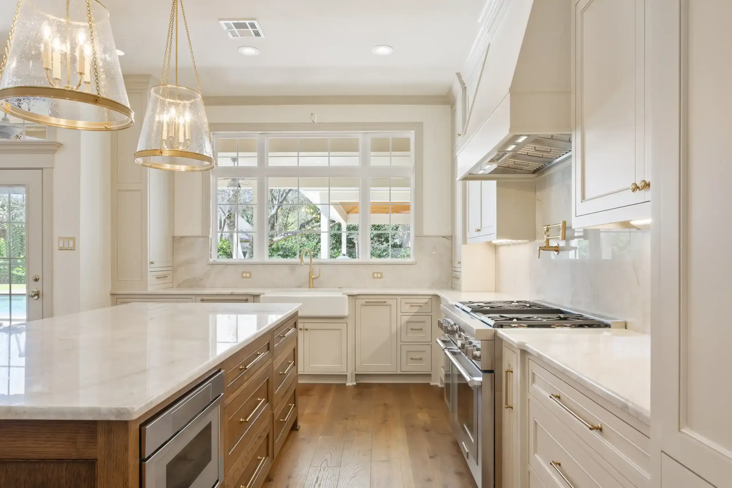 Keith Gunn Construction Waco, Texas Home builder - Kitchen Wood Island Granite Top